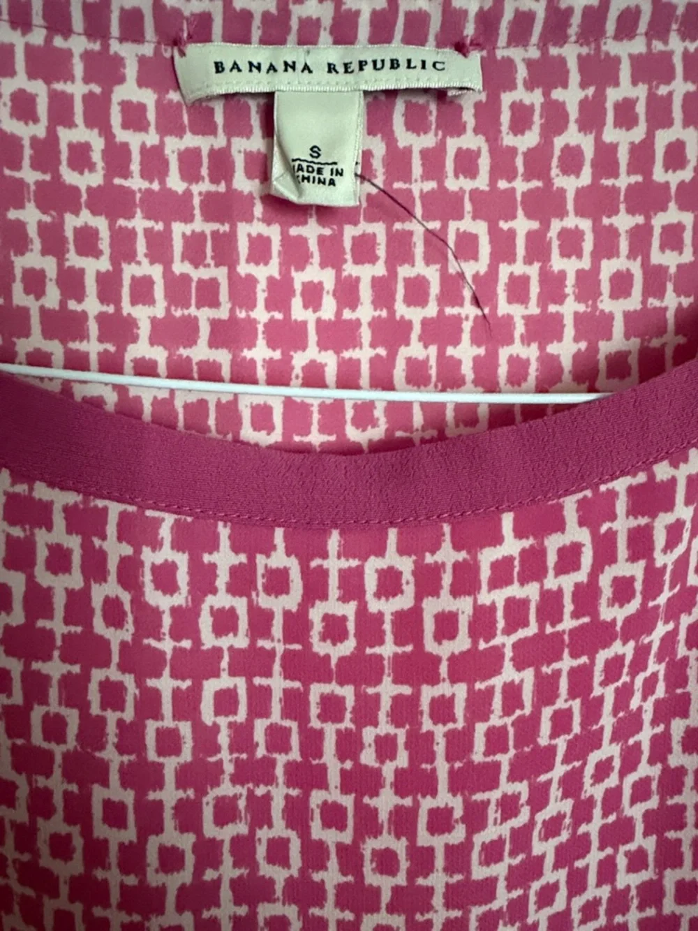 Banana Republic Pink Geometric Boatneck 3/4 Sleeve Top - Picture 2 of 4